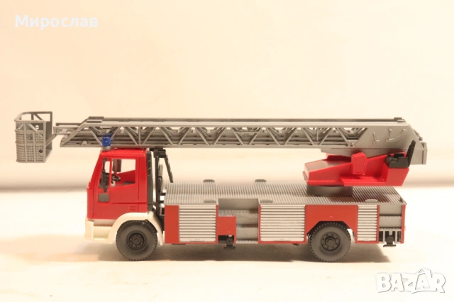 WIKING H0 1/87 IVECO КАМИОН ПОЖАРНА МОДЕЛ КОЛИЧКА