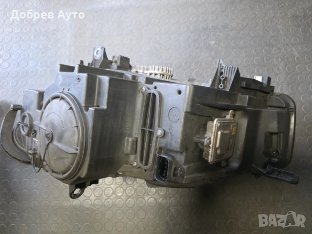 Десен фар за BMW X5 F15 - Оборудван, снимка 3 - Части - 54235352