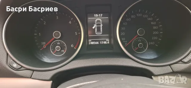 VW Голф 6 1.6 TDI, снимка 12 - Автомобили и джипове - 55366072