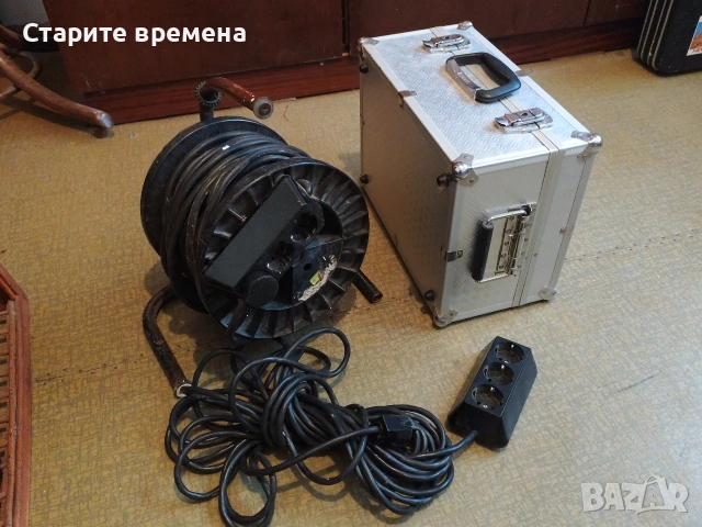 Лот 3 Броя Удължител с Макара Куфар Удължител 
