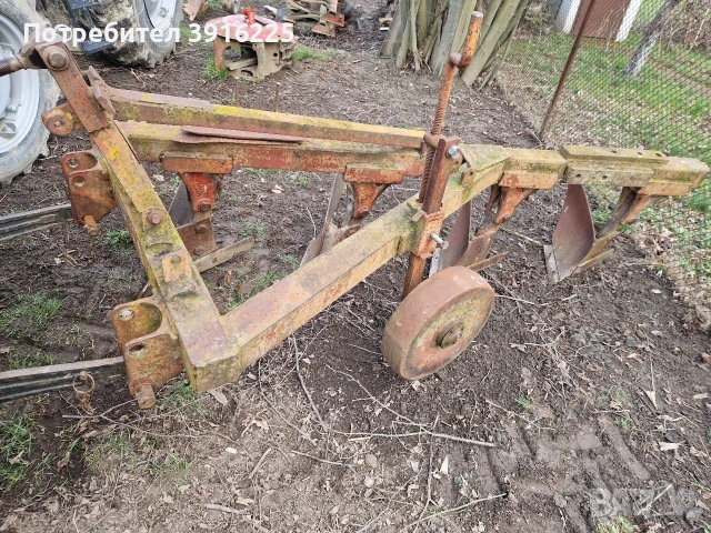 Руски плуг 4 × 25 , снимка 4 - Селскостопанска техника - 54092261