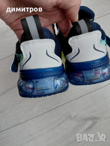 Детски маратонки с механизъм за закопчаване , снимка 11 - Детски маратонки - 54363847