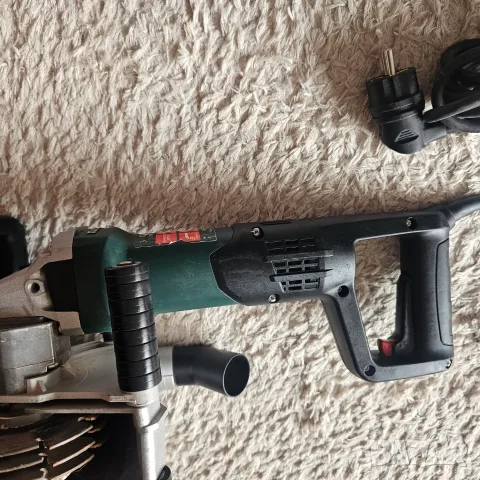 METABO MFE 40, 1900 W, 40 мм, 125 мм фреза за канали, снимка 7 - Диамантени и режещи инструменти - 55623072
