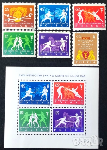 Полша - марки от 1963 г. - кучета, спорт, космос, личности, военни, влечуги, червен кръст и др., снимка 7 - Филателия - 54154793