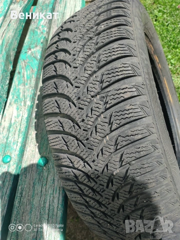 Kumho 195 65 15 , снимка 2 - Гуми и джанти - 54968423