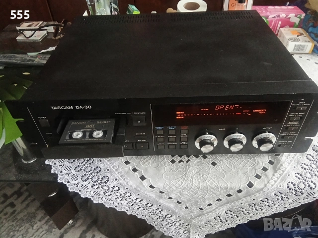 TASCAM DA-30
