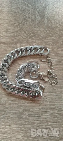 Дамска  сребриста гривна, снимка 2 - Гривни - 55378093