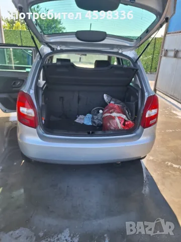 Skoda Fabia, 2012 г. , снимка 6 - Автомобили и джипове - 55649160