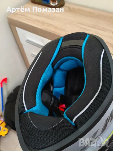 Каска MT Helmets размер S .Като НОВА !! 70€, снимка 4 - Аксесоари и консумативи - 55354735