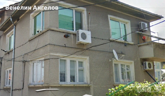 Продавам втори етаж от къща