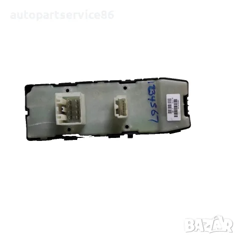 Преден десен превключвател за управление на стъклото на вратата за Chrysler 300C 3.0 CRD (2009) OEM , снимка 2 - Части - 55642575