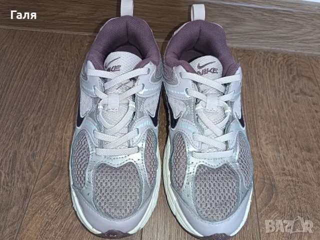 Nike маратонки 34н, снимка 3 - Детски маратонки - 55624294