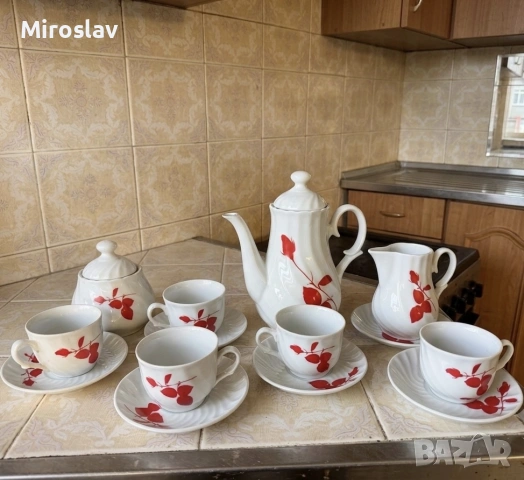 Ретро порцеланов сервиз за кафе и чай – Пълен комплект като нов - Български - Китка - Нови пазар