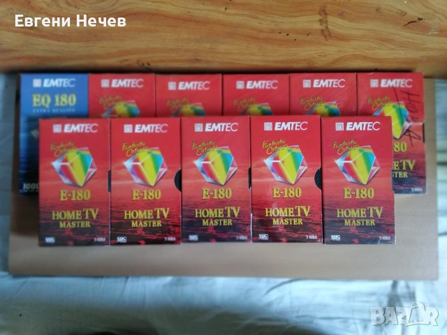 ПРОДАВАМ  ВИДЕО  КАСЕТИ   VHS - НОВИ   ПО 5 Евро / бр.