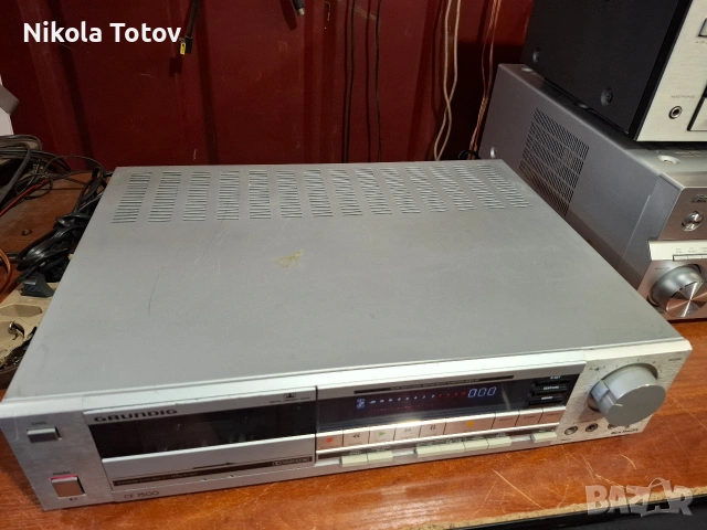 Продава се триглав дек Grundig CF7500. , снимка 2 - Декове - 54840530