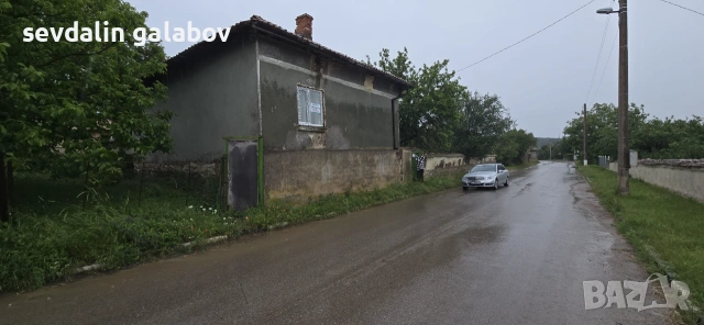 Продавам къща с двор, снимка 8 - Къщи - 55145147