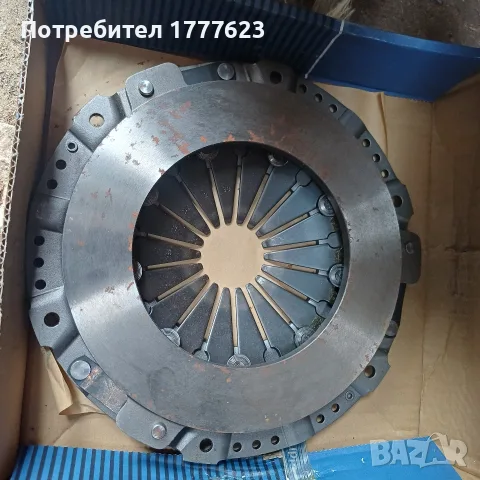 Притискателен диск Мерцедес, снимка 2 - Части - 55380385