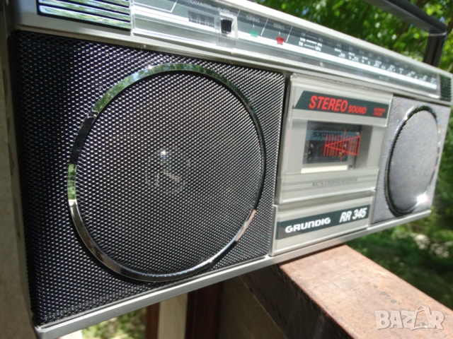 GRUNDIG RR 345 ..., снимка 2 - Радиокасетофони, транзистори - 54720006