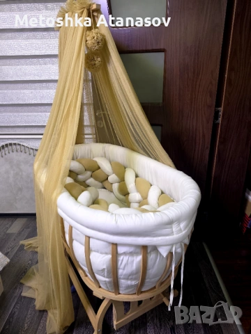 Бебешко легло със люлка 