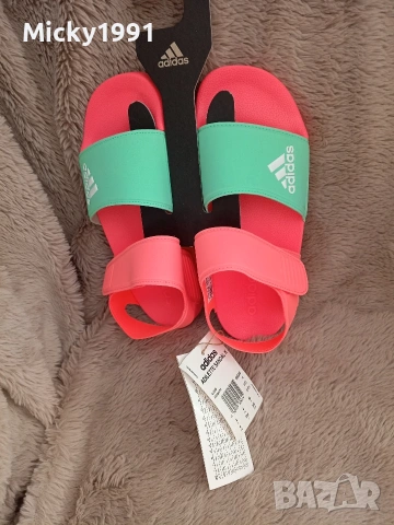 Adidas нови детски сандали 36 номер, снимка 2 - Детски маратонки - 54837770