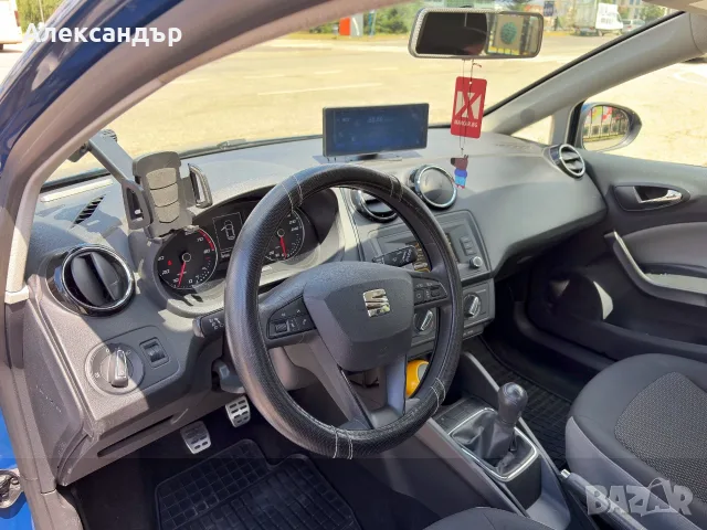 Продавам Seat Ibiza 2017г. 1.0 MPI на 90.000км. в ПЕРФЕКТНО състояние!, снимка 9 - Автомобили и джипове - 55432894