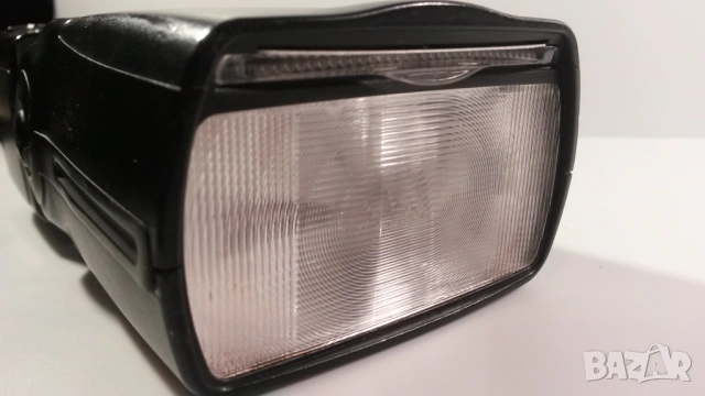 Светкавица Canon Speedlite 580EX II, снимка 12 - Светкавици, студийно осветление - 54624146