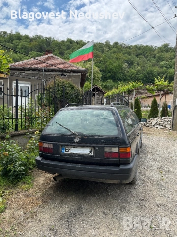 VW Passat 1.6TD, снимка 8 - Автомобили и джипове - 54630919