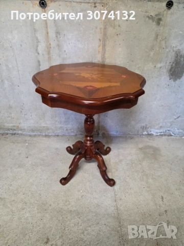 Помощна масичка с интарзия