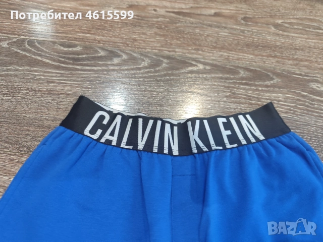 панталонки на Calvin Klein , снимка 4 - Детски къси панталони - 54990326