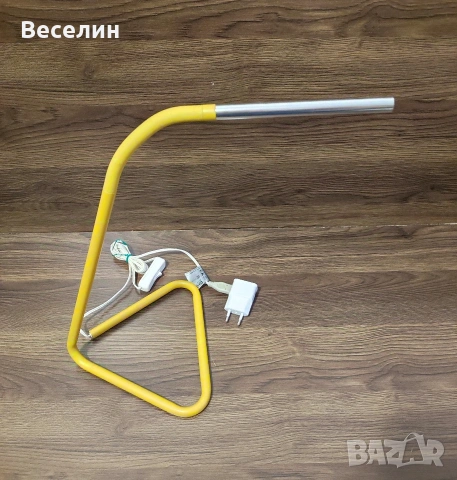 IKEA - LED настолна лампа, снимка 4 - Настолни лампи - 54439434