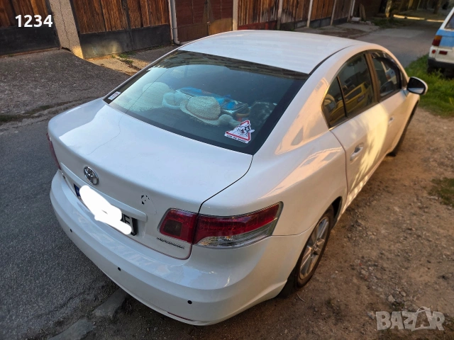 Автомобил Toyota Avensis T27 2.0 d4d 124 коня, снимка 6 - Автомобили и джипове - 54346103