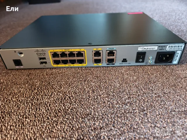 Рутер Cisco 1800, снимка 2 - Рутери - 55513125