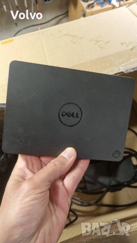 Докинг станции DELL , снимка 3 - Кабели и адаптери - 55009095