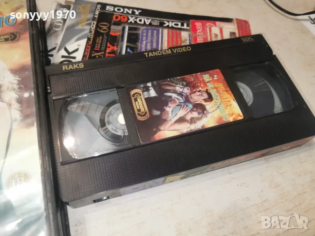 РЪКАТА НА ВЪЗМЕЗДИЕТО-ORIGINAL VHS TAPE 0508261007L1, снимка 4 - Екшън - 55552001