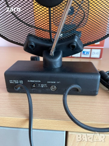 Стайна FM/VHF/UHF антена с усилвател, снимка 5 - Други - 54076111