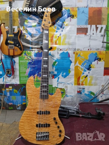 Продавам Sire Marcus Miller V9 2nd Generation 