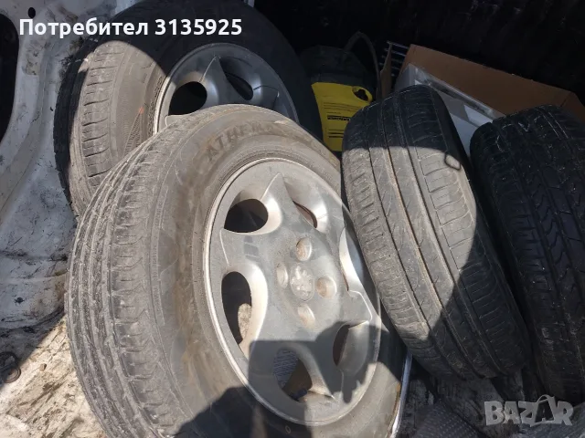 Гуми с лети  джанти комплект