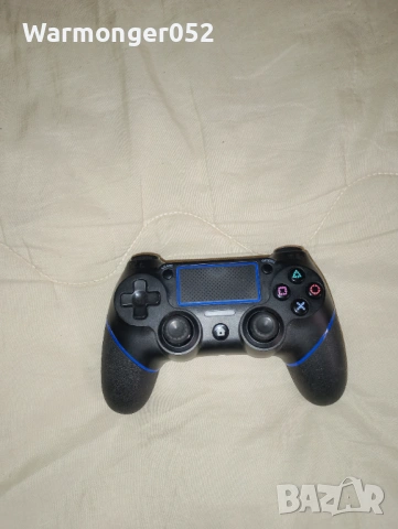 Продавам джойстик за ps4, снимка 2 - Аксесоари - 54547830