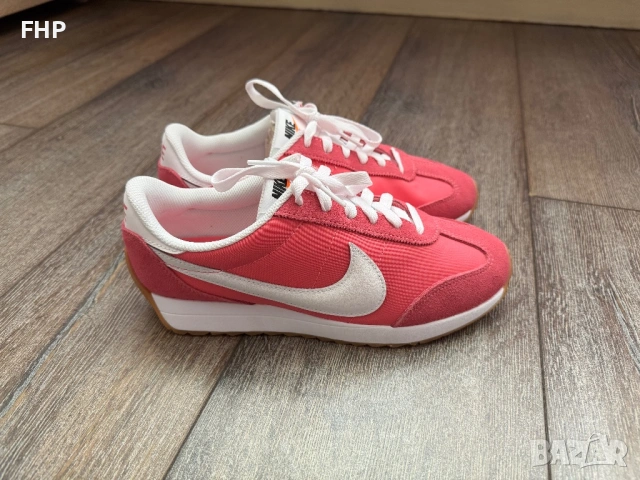 Дамски НОВИ маратонки Nike Pacific