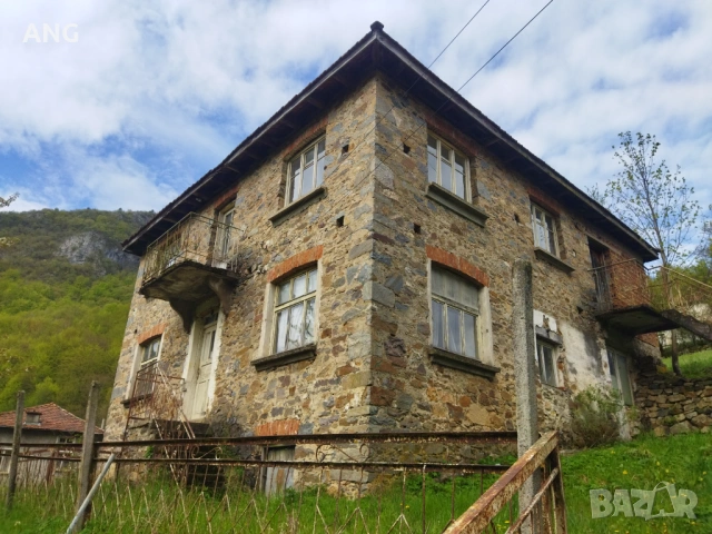 Продава къща в Родопите с.Могилица, снимка 3 - Къщи - 54490577