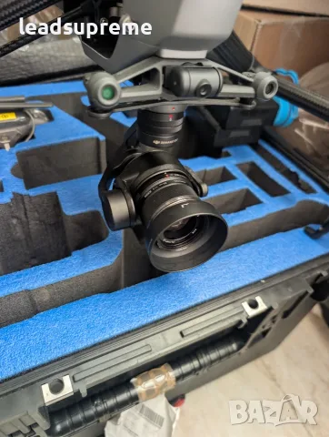 DJI INSPIRE 2 - X5S Пълен комплект, снимка 3 - Дронове и аксесоари - 55478508