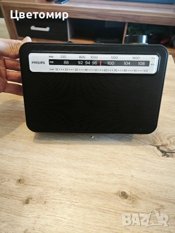 Радиоприемник Philips TAR2506, снимка 2 - Радиокасетофони, транзистори - 54317016