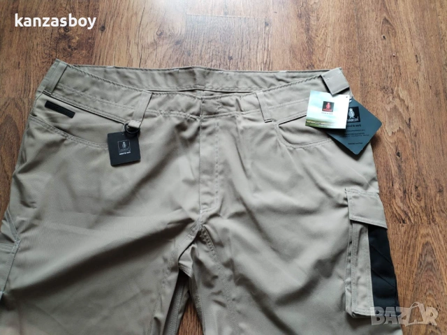 Mascot Workwear Stuttgart Shorts Unique - ОГРОМНИ КЪСИ ПАНТАЛОНИ 66/5ХЛ, снимка 3 - Спортни дрехи, екипи - 54415876
