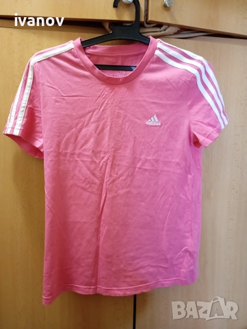 Adidas дамска тениска М размер 
