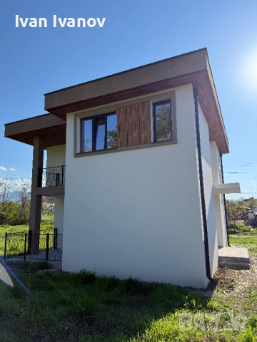 Нова двуетажна къща с панорама в с. Козаново , снимка 4 - Къщи - 54375285