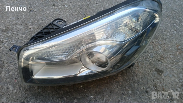 Ляв фар за Nissan Qashqai Xenon 2013г.