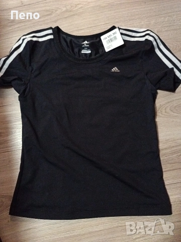 Спортна тениска Adidas