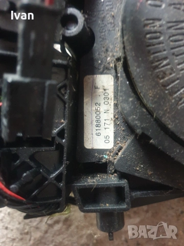 Лосчета фарове имигачи Меган сценик 2005г, снимка 2 - Части - 54322042