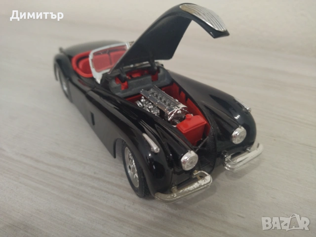 Метална количка Jaguar XK120 -1/24 !!!, снимка 5 - Колекции - 54135915