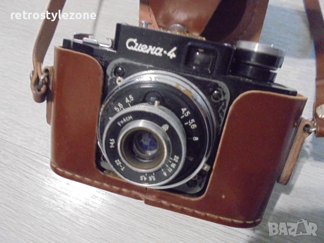 № 8544 Стар съветски фотоапарат Смена-4, снимка 4 - Антикварни и старинни предмети - 53991252